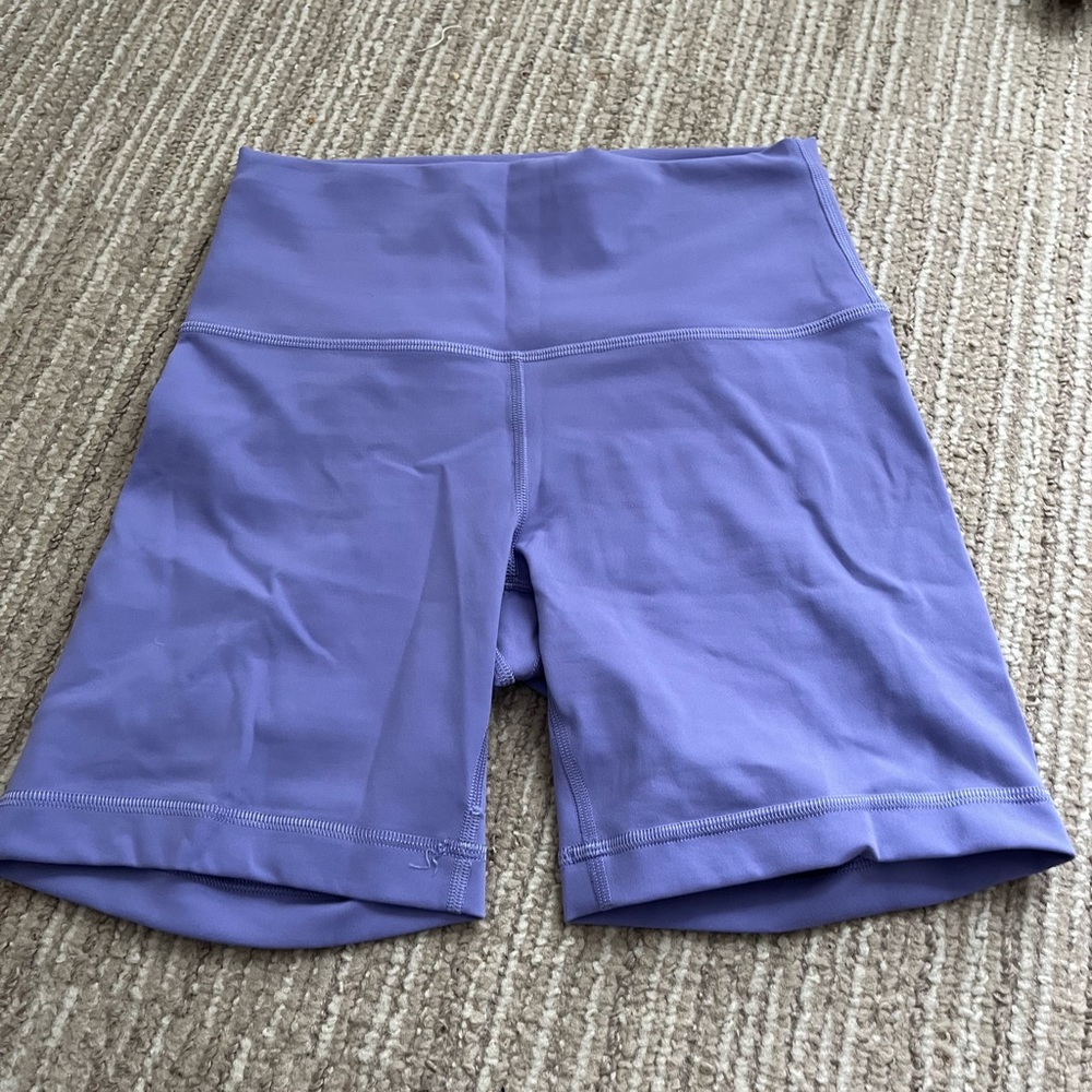 Align shorts 6 “